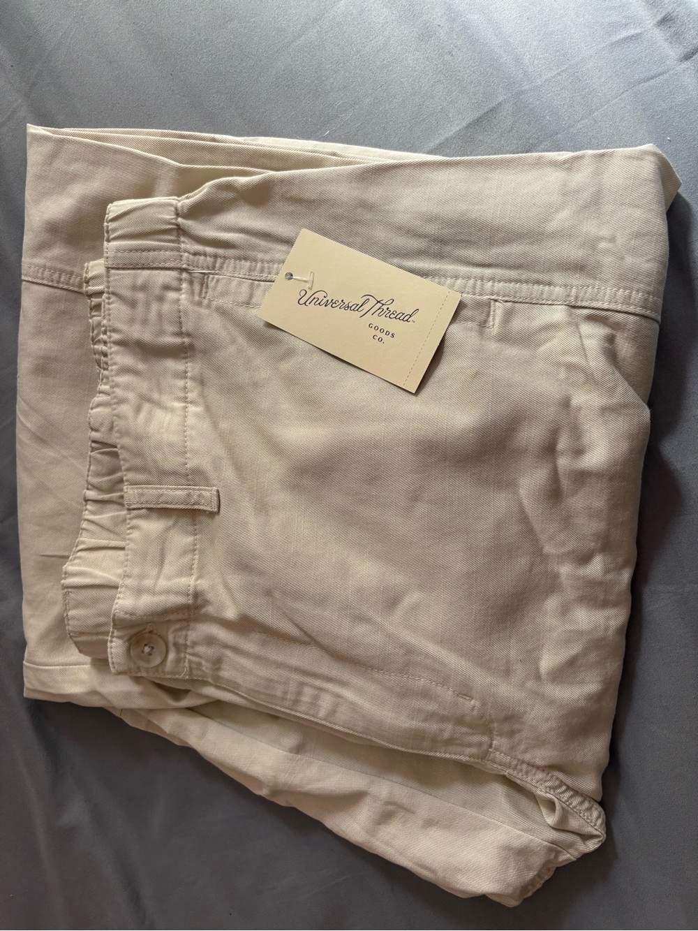 Universal Thread Men's Light Cream Chino Pants